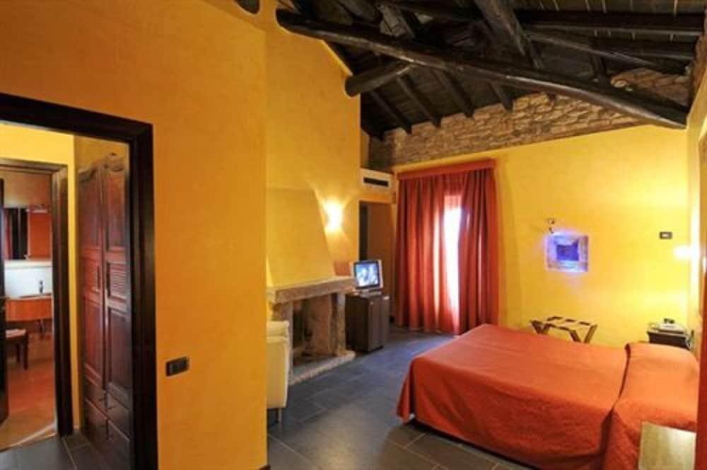 Relais & Spa Castello Di Casiglio Эрба Экстерьер фото