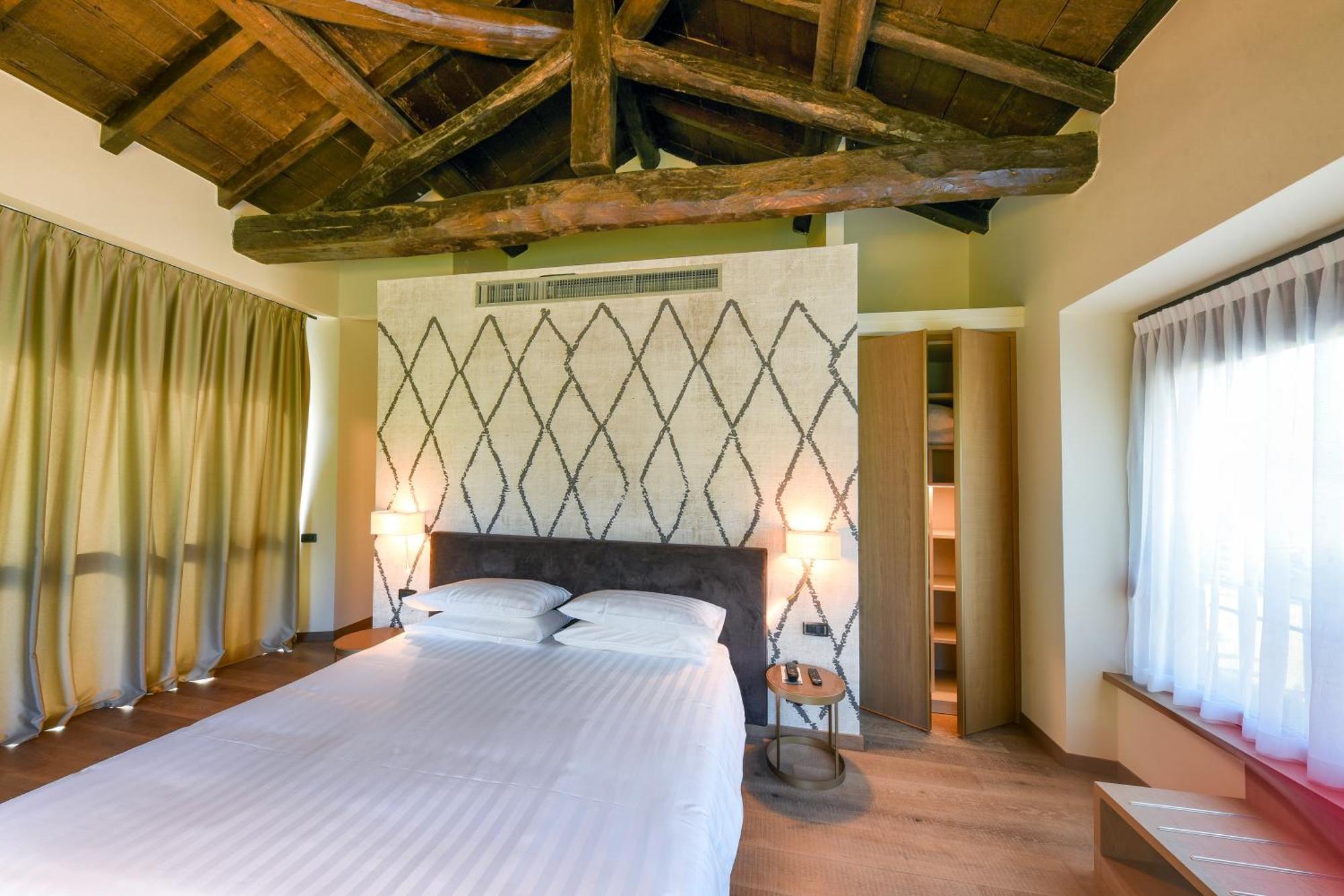Relais & Spa Castello Di Casiglio Эрба Номер фото